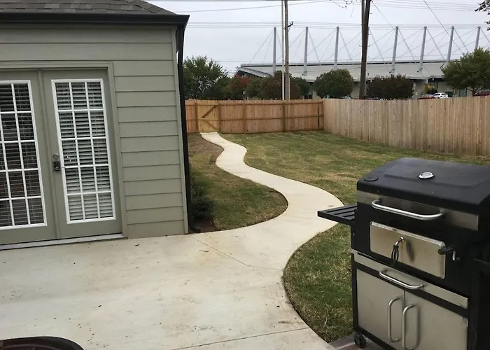 Pet Friendly 3br With Pool Table Near Expo Square And Philbrook